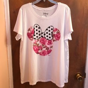 Torrid Disney minne mouse tee